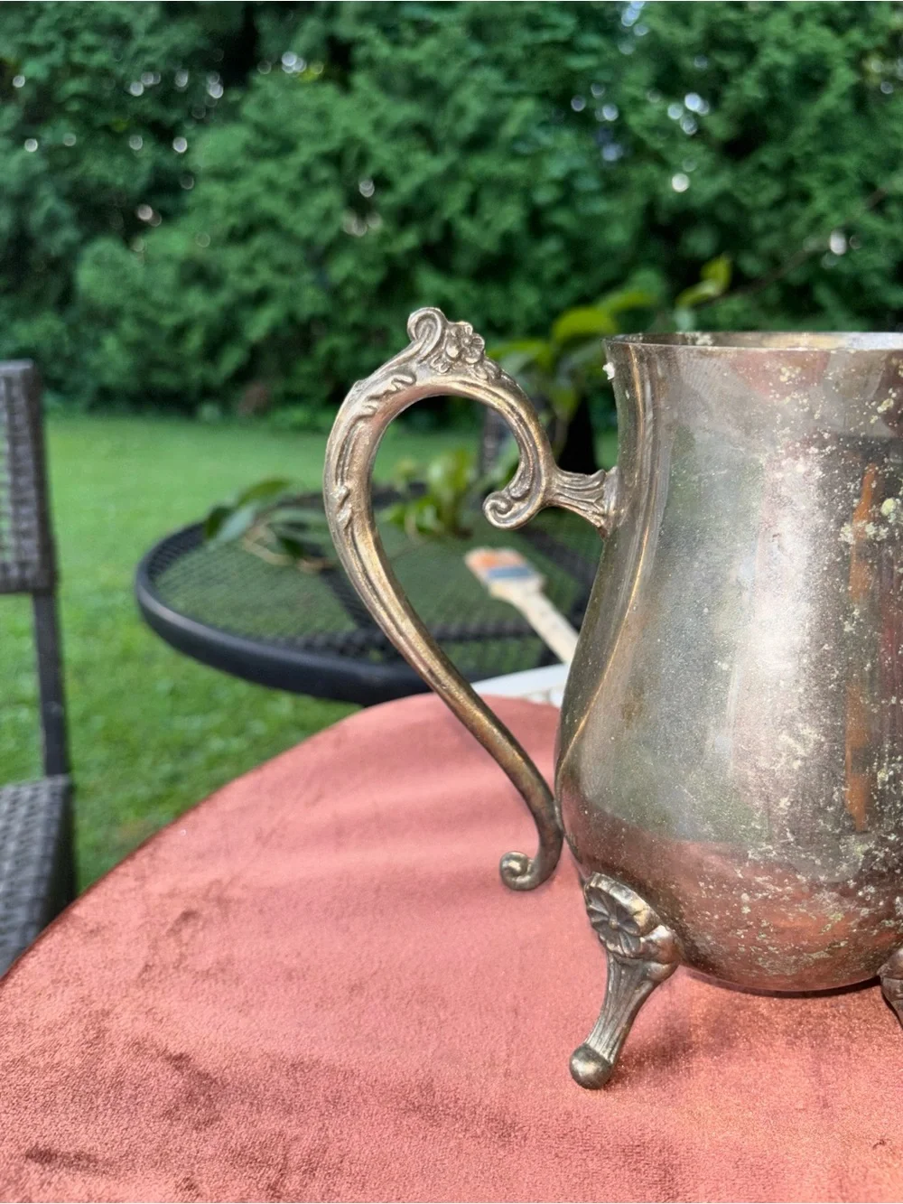 Vintage Silver-Tone Decorative Teapot - Elegant Home Dining Accent